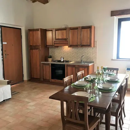 Appartment- Camelia Apecchio